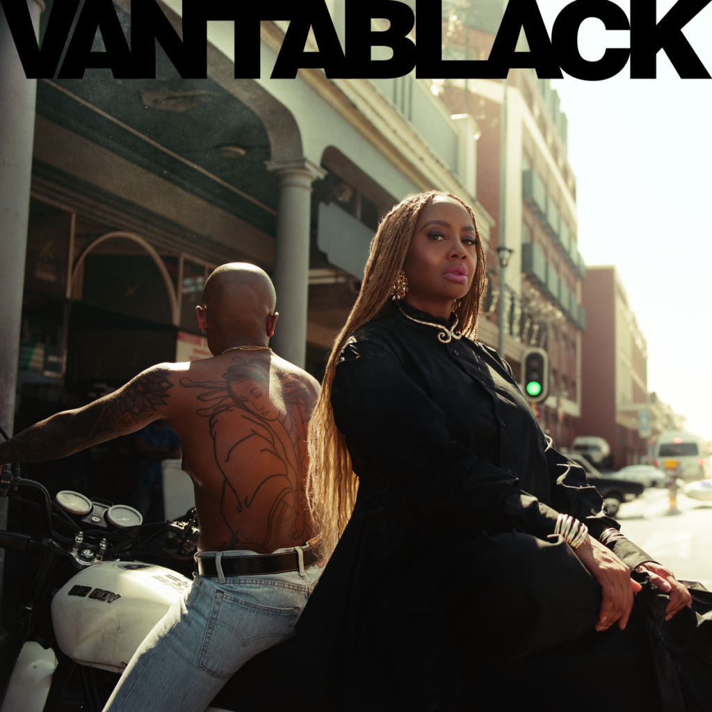 Lalah Hathaway Announces New Album ‘Vantablack’